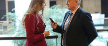 4 Inspiring Entrepreneurship Stories in Interviews