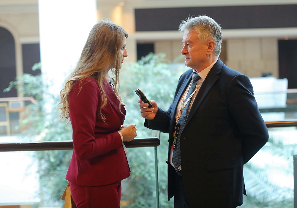 4 Inspiring Entrepreneurship Stories in Interviews